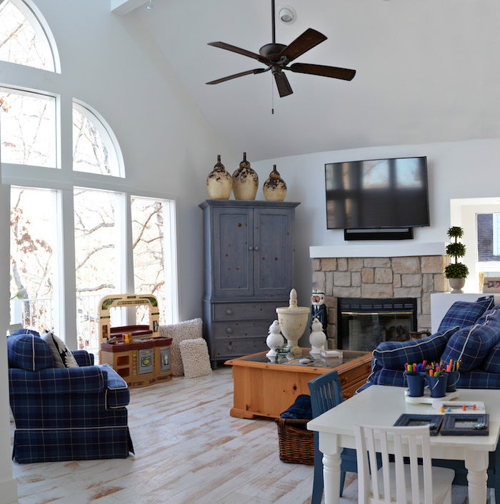 Home Built By Otto Construction - Family Room